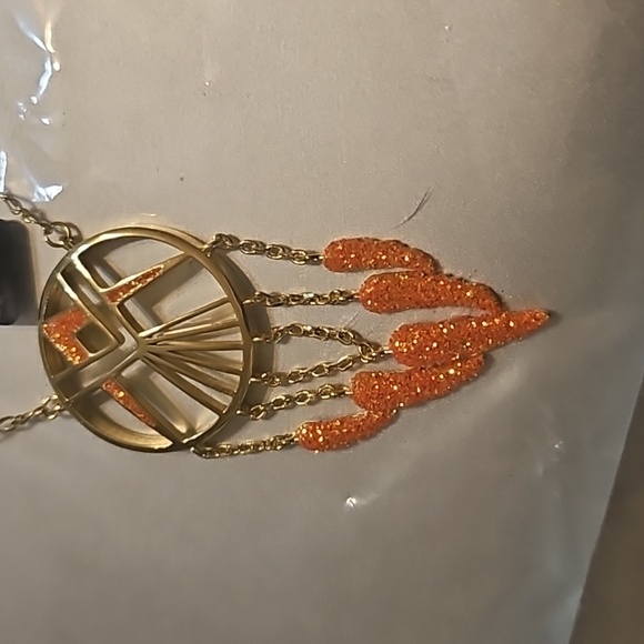 FIFTH AVENUE orange dust necklace - Picture 2 of 3